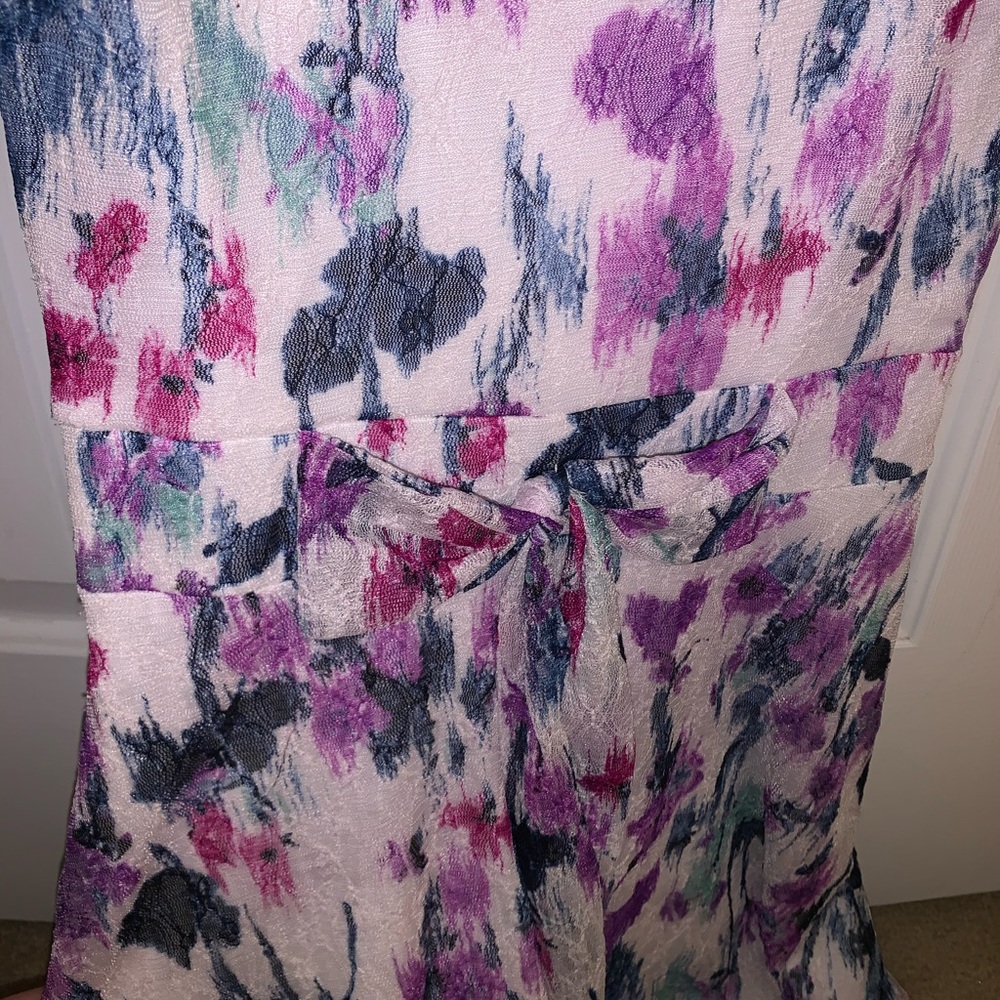 Dress - Picture 3 of 5